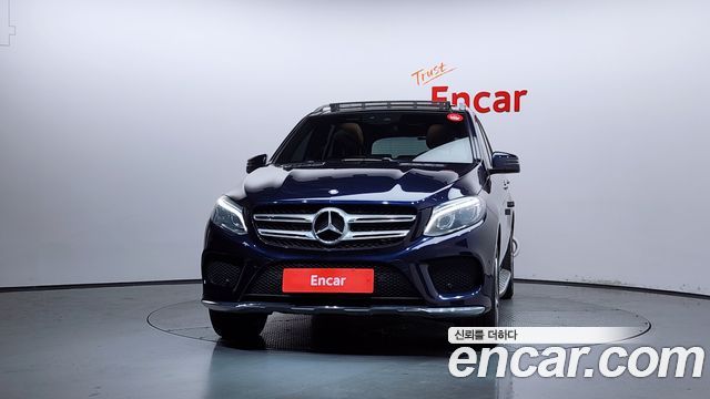 Mercedes-Benz GLE-Class GLE350 d 4MATIC — пробег 97 728 км — фото 3 из 5