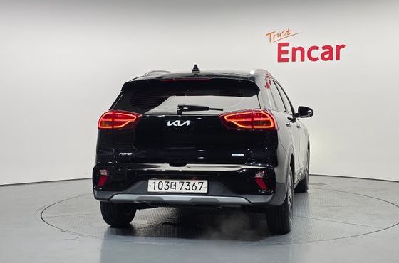 Kia Niro 1.6 HEV Prestige — пробег 68 264 км — фото 4 из 5