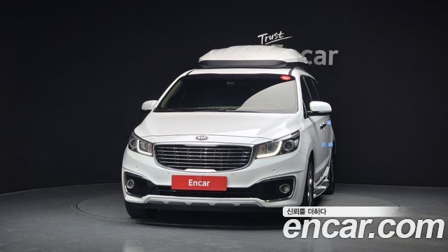 Kia Carnival 9-seater Outdoor Prestige — пробег 88 596 км — фото 3 из 5