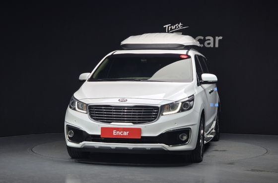 Kia Carnival 9-seater Outdoor Prestige — пробег 88 596 км — фото 3 из 5