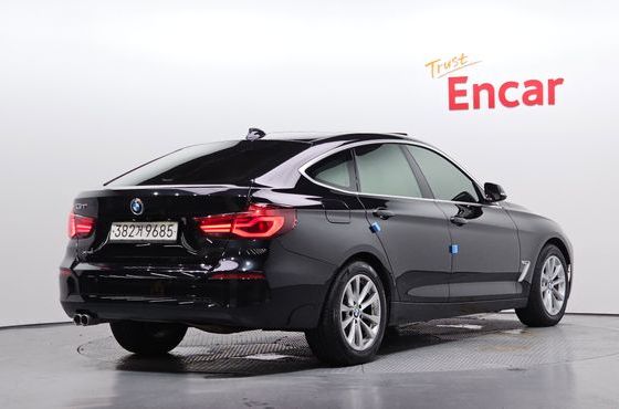 BMW Gran Turismo GT 320d xDrive — пробег 84 499 км — фото 2 из 5