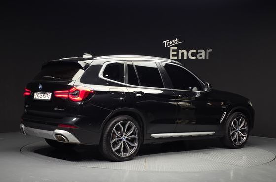 BMW X3 xDrive 30e — пробег 79 703 км — фото 2 из 5