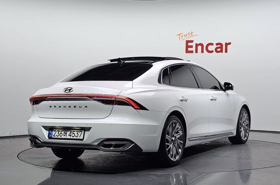Hyundai Grandeur 3.3 Calligraphy — пробег 78 209 км — фото 2 из 5