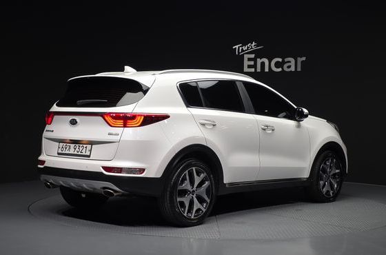 Kia Sportage Diesel 2WD Prestige — пробег 208 938 км — фото 2 из 5