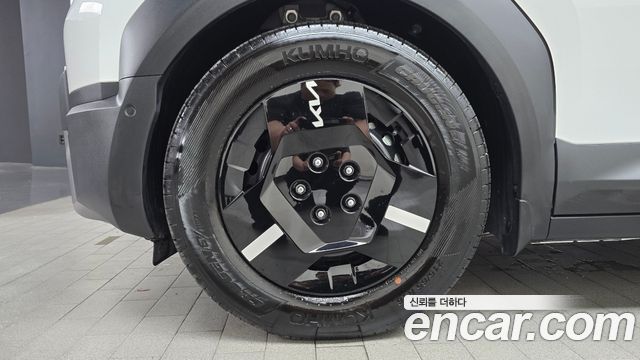 Kia PV5 из Кореи Encar