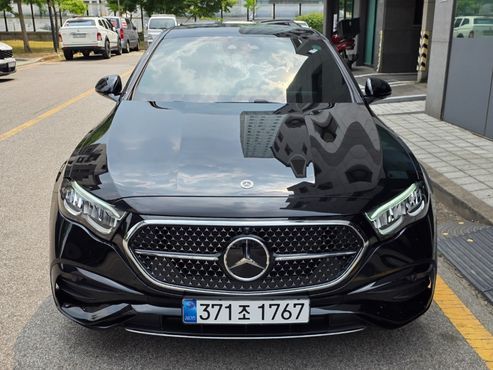 Mercedes-Benz E-Class E200 AMG Line — пробег 800 км — фото 1 из 5