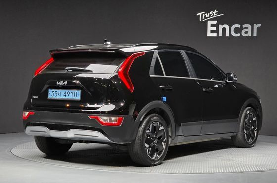 Kia Niro Air — пробег 8 739 км — фото 2 из 5