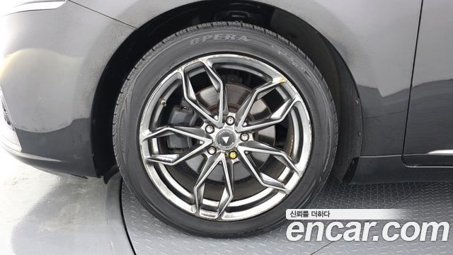 Kia K7 из Кореи Encar