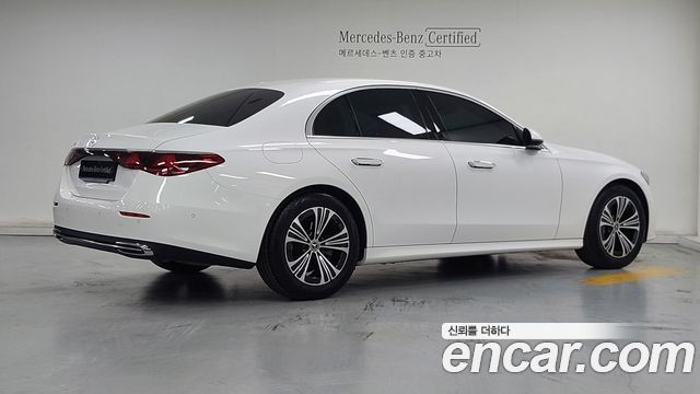 Mercedes-Benz E-Class из Кореи Encar
