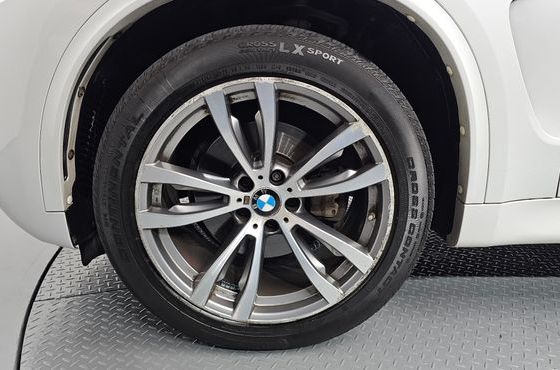 BMW X5 xDrive 40d — пробег 186 689 км — фото 5 из 5