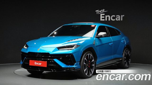 Lamborghini Urus из Кореи Encar