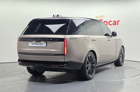 Land Rover Range Rover P530 Autobiography Long Wheel Base — пробег 1 830 км — фото 2 из 5