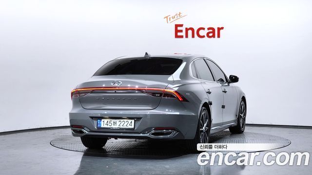 Hyundai Grandeur из Кореи Encar