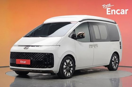 Hyundai Staria 4WD Camper Prestige Camper 4Seater — пробег 22 534 км — фото 1 из 5