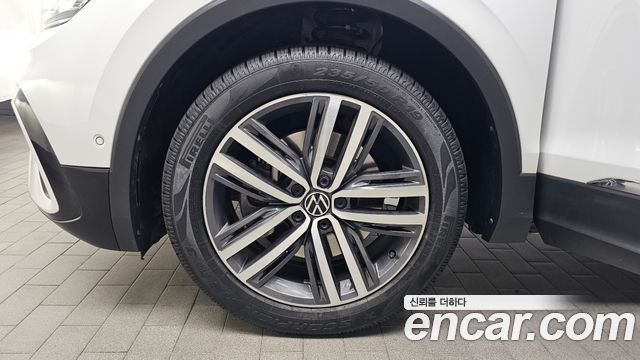 Volkswagen Tiguan из Кореи Encar
