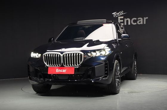 BMW X5 xDrive 40i M Sport — пробег 10 857 км — фото 3 из 5