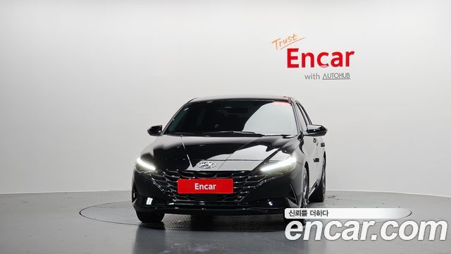 Hyundai AVANTE 1.6 Inspiration — пробег 10 478 км — фото 3 из 5