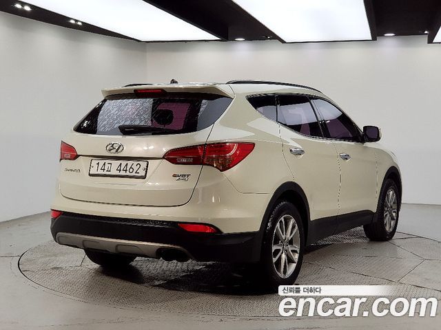 Hyundai Santafe Diesel(e-VGT) 2.0 4WD Premium — пробег 165 857 км — фото 4 из 5