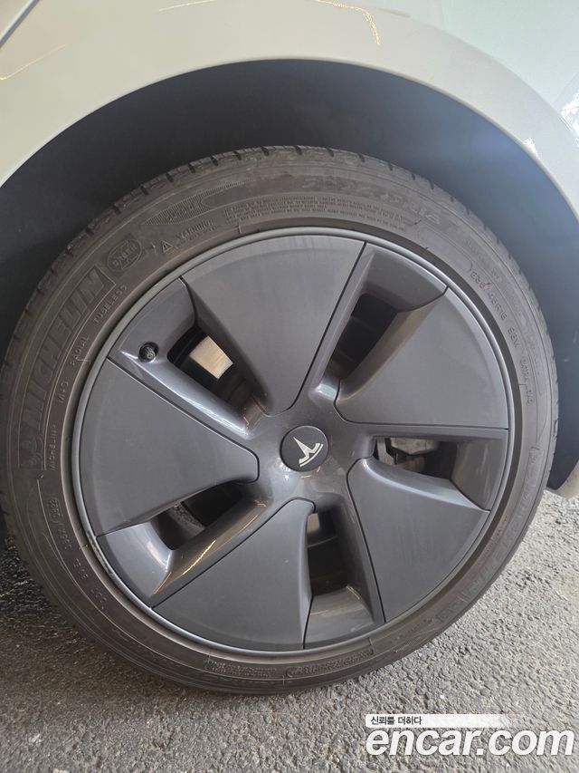 Tesla Model 3 из Кореи Encar