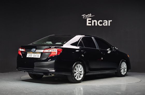 Toyota Camry 2.5 XLE — пробег 130 168 км — фото 2 из 5