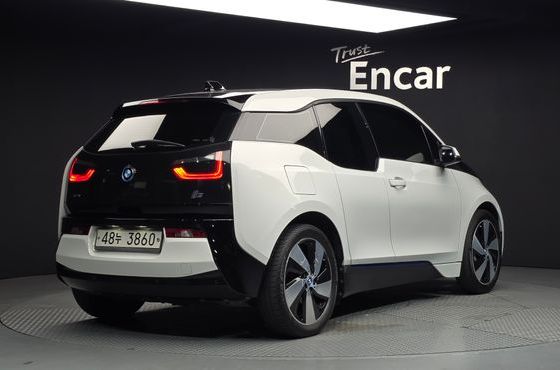 BMW i3 LUX — пробег 85 391 км — фото 2 из 5