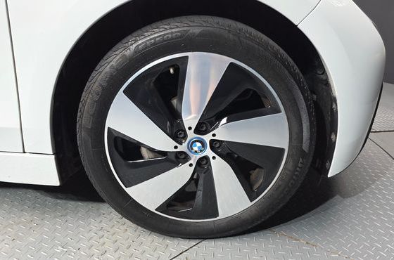 BMW i3 LUX — пробег 85 391 км — фото 5 из 5