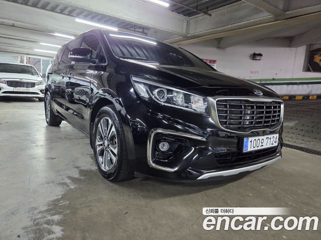 Kia Carnival из Кореи Encar