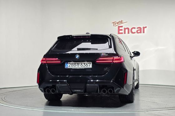 BMW M5 M5 Touring — пробег 5 181 км — фото 4 из 5