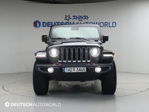 Jeep Wrangler 2.0 Overland Power Top 4Door — пробег 53 041 км — фото 3 из 5