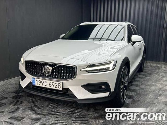 Volvo V60 из Кореи Encar