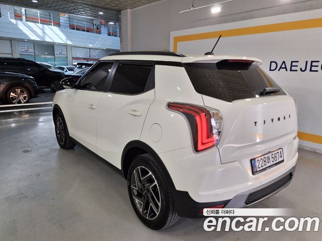 Ssangyong TIBOLI из Кореи Encar