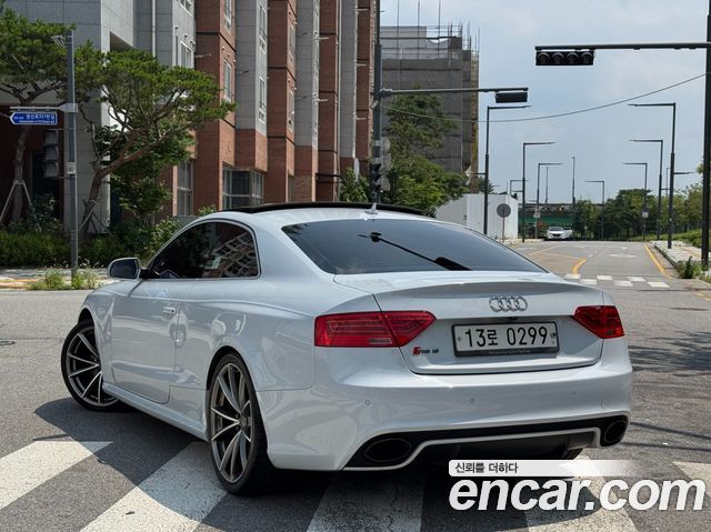 Audi RS5 4.2 FSI Quattro 8T3 — пробег 79 000 км — фото 2 из 5