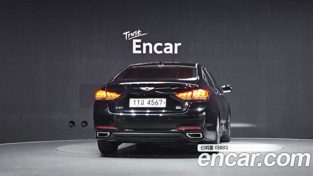 Hyundai Genesis из Кореи Encar