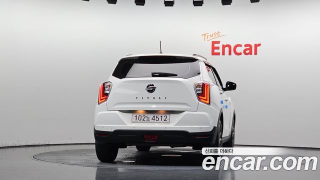 Ssangyong TIBOLI из Кореи Encar