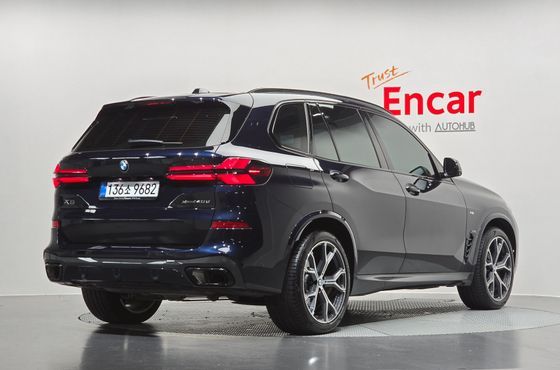 BMW X5 xDrive 30d M Sport — пробег 5 690 км — фото 2 из 5