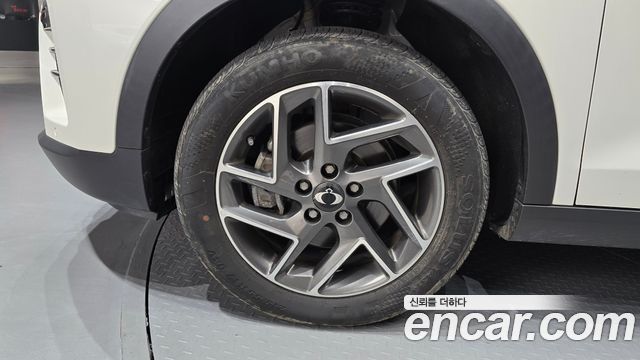 Ssangyong TIBOLI из Кореи Encar