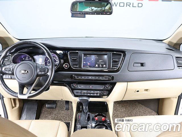 Kia Carnival из Кореи Encar