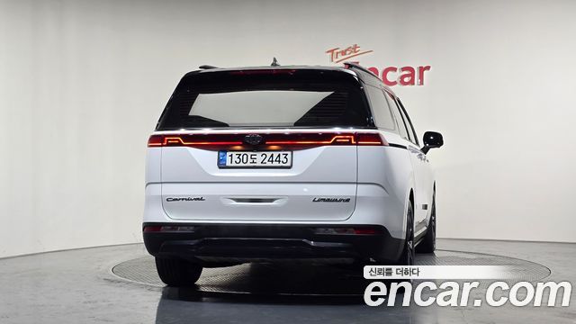 Kia Carnival 7-Seater Signature — пробег 94 920 км — фото 4 из 5