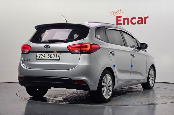 Kia Carens 2.0 LPi Prestige — пробег 88 001 км — фото 2 из 5
