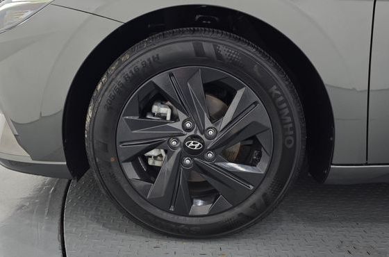 Hyundai AVANTE 1.6 Modern — пробег 4 970 км — фото 5 из 5