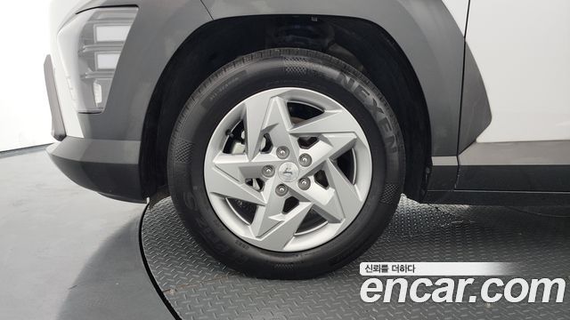 Hyundai Kona из Кореи Encar