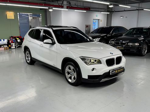 BMW X1 xDrive 18d — пробег 74 200 км — фото 3 из 5