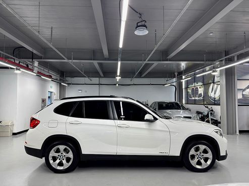 BMW X1 xDrive 18d — пробег 74 200 км — фото 5 из 5