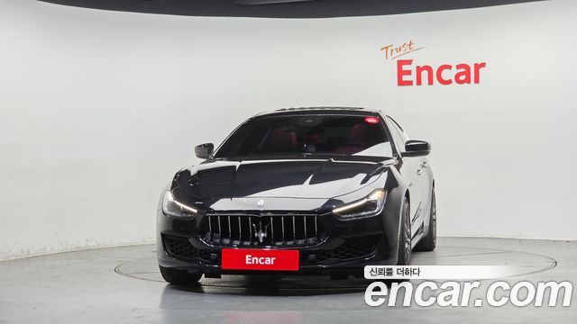Maserati Ghibli из Кореи Encar