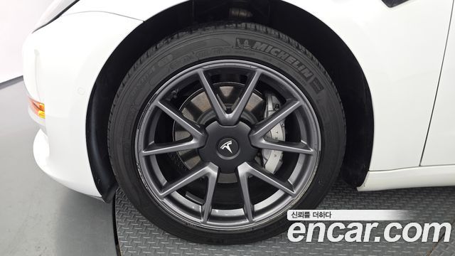 Tesla Model 3 из Кореи Encar