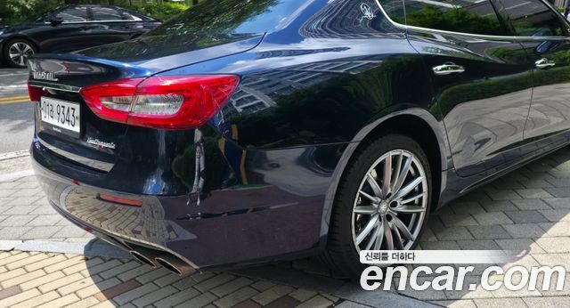 Maserati Quattroporte из Кореи Encar