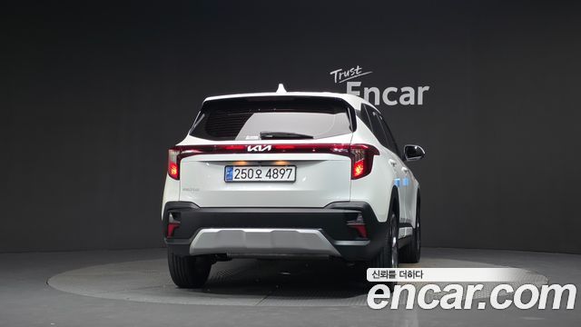 Kia Seltos из Кореи Encar