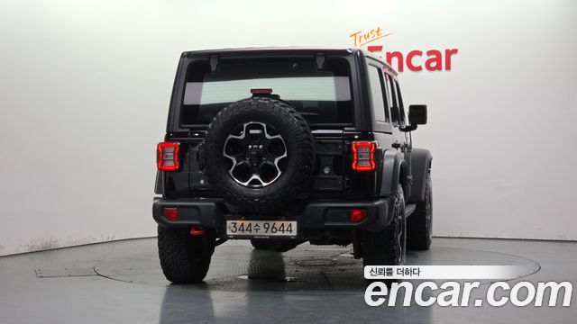 Jeep Wrangler 2.0 Rubicon Recon 4Door Recon Edition — пробег 99 636 км — фото 4 из 5