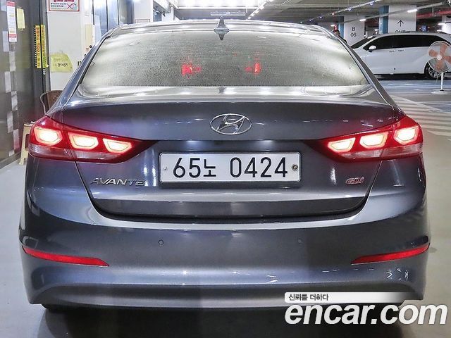 Hyundai AVANTE из Кореи Encar