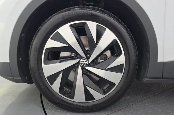 Volkswagen ID.4 Pro — пробег 8 680 км — фото 5 из 5